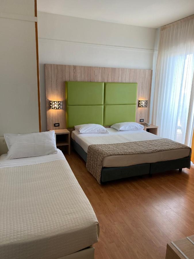 Hotel St Gregory Park Rimini Ngoại thất bức ảnh