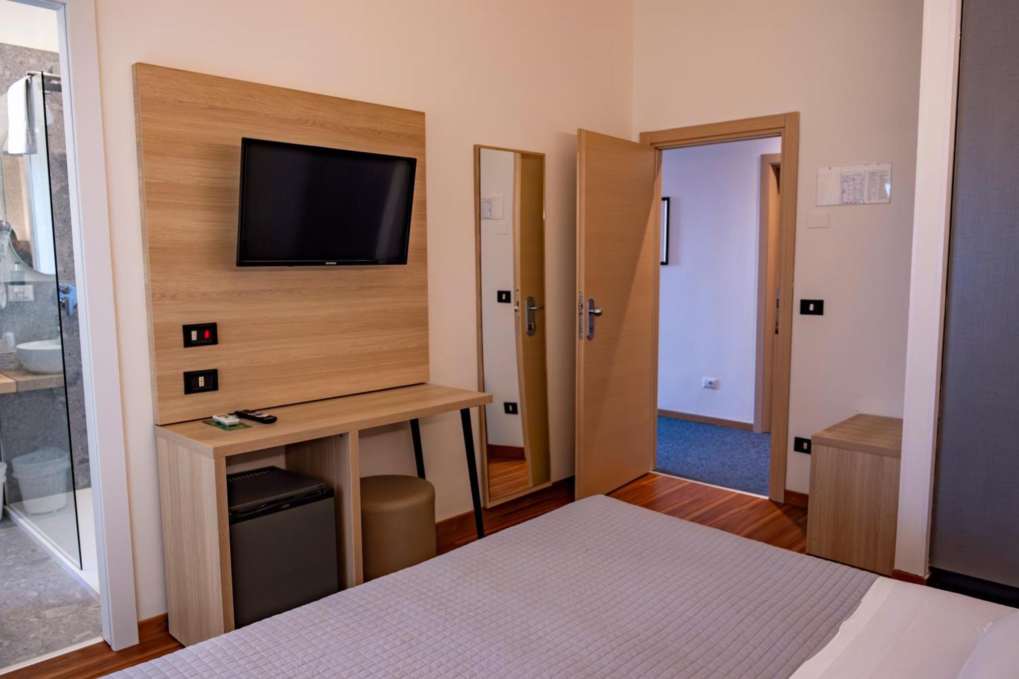 Hotel St Gregory Park Rimini Ngoại thất bức ảnh